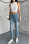 Buz Mavi Paçası Lazer Kesimli Yıkamalı Regular Kalıp Bilek Jeans BCNW-251375