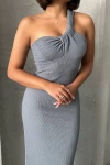 Gri Tek Omuz Detaylı Maxi Boy Elbise BCHN-2525455