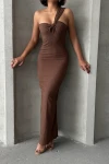 Kahverengi Tek Omuz Detaylı Maxi Boy Elbise BCHN-2525455