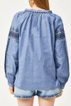 Mavi Bağcıklı Nakışlı Denim Görünümlü Salaş Dokuma Bluz BCEQ-25B1003