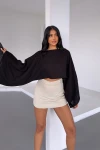 Siyah Geniş Yaka Yarasa Kol Muslin Kumaş Keten Bluz BCBT-251003