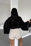 Siyah Geniş Yaka Yarasa Kol Muslin Kumaş Keten Bluz BCBT-251003