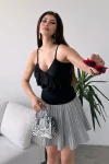Siyah İp Askılı Volan Detaylı Bluz BCDF-251089
