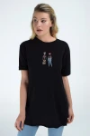 Siyah Önü Nakışlı Kısa Kol Yırtmaçlı Tshirt CO-259112913