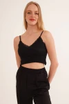 Siyah Pamuklu Kaşkorse İp Askılı Dantelli Crop Bluz CO-2523254275