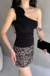 Siyah Tek Omuz Çiçek Detaylı Sandy Bluz  BCDF-252174