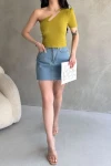 Yağ Yeşili Tek Omuz Zincir Detaylı Crop Bluz BCDF-252179