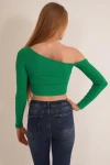 Yeşil Tek Omuz Dekolteli Uzun Kol Kaşkorse Bluz CO-2523254281