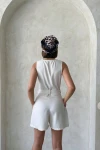 Beyaz Kuşaklı Pileli Düğmeli Şort Tulum BCHN-25255055