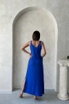 Saks Askılı Yırtmaç Detaylı Maxi Boy Dokuma Gömlek Elbise BCHN-25255044