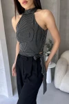 Siyah Çizgili Beli Kuşak Detaylı Halter Bluz BCDF-252192