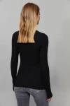 Siyah Kare Yaka Uzun Kollu Bluz BCBSK-25700-K7649