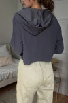 Siyah Kendinden Dokulu Fermuarlı Kapüşonlu Crop Sweatshirt BCBSK-25700-3322
