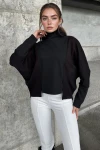 Siyah Yumuşak Dokulu Oversize Asimetrik Bluz BCBSK-25700-3672
