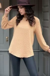 Taba Ponpon Yakası Yırtmaçlı Krep Bluz BCBSK-25700-2842