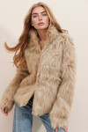 Bej Dik Yaka İçi Astarlı Peluş Suni Kürk Ceket BCHESQ-251090