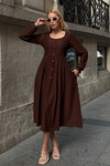 Kahverengi Geniş Yaka Düğme Detaylı Çift Cepli Yumuşak Dokulu Kumaş Örme Elbise BCVL-25V239