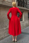 Kırmızı Geniş Yaka Düğme Detaylı Çift Cepli Yumuşak Dokulu Kumaş Örme Elbise BCVL-25V239