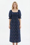 Lacivert Kare Yaka Beli Gipeli Çiçek Desenli Dokuma Yazlık Elbise