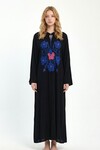 Siyah Hakim Yaka Nakış İşlemeli Uzun Boy Dokuma Elbise