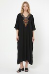 Siyah Nakış İşlemeli Maxi Boy Dokuma Viscon Elbise