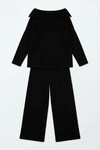 Siyah Düşük Yaka Rahat Kesim Yumuşak Dokulu Bluz Ve Pantolon Alt Üst Takım