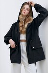 Siyah Kapüşonlu Fermuarlı Çift Cepli Yağmurluk Ceket